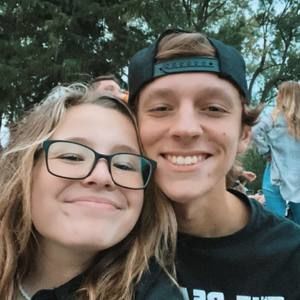 Meet your Posher, Lucy